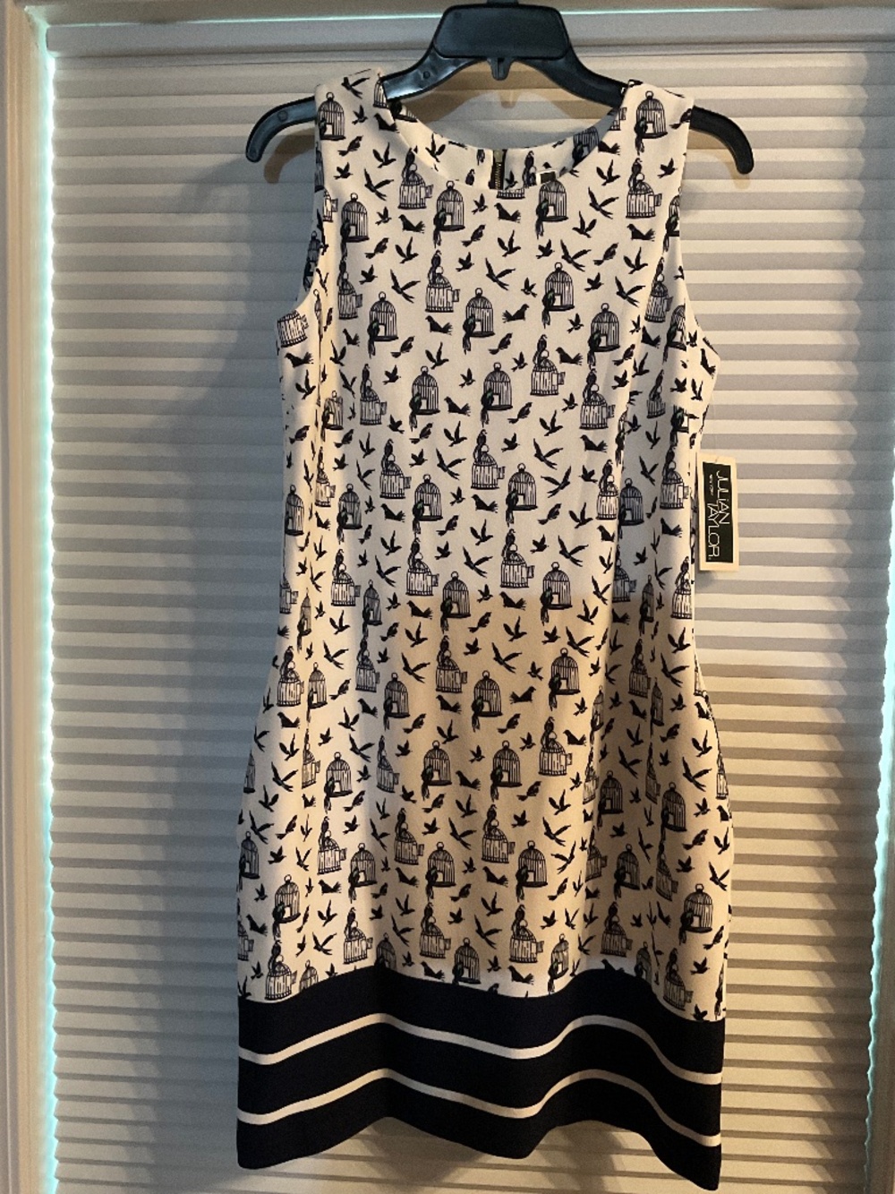 Ladies Dress Julian Taylor Size 10, Navy/White - New with Tags
